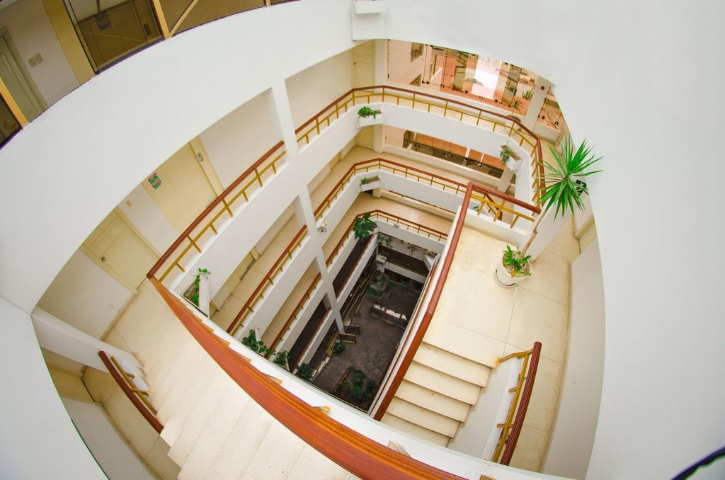 Gran Bolivar Hotel - Trujillo, Peru מראה חיצוני תמונה