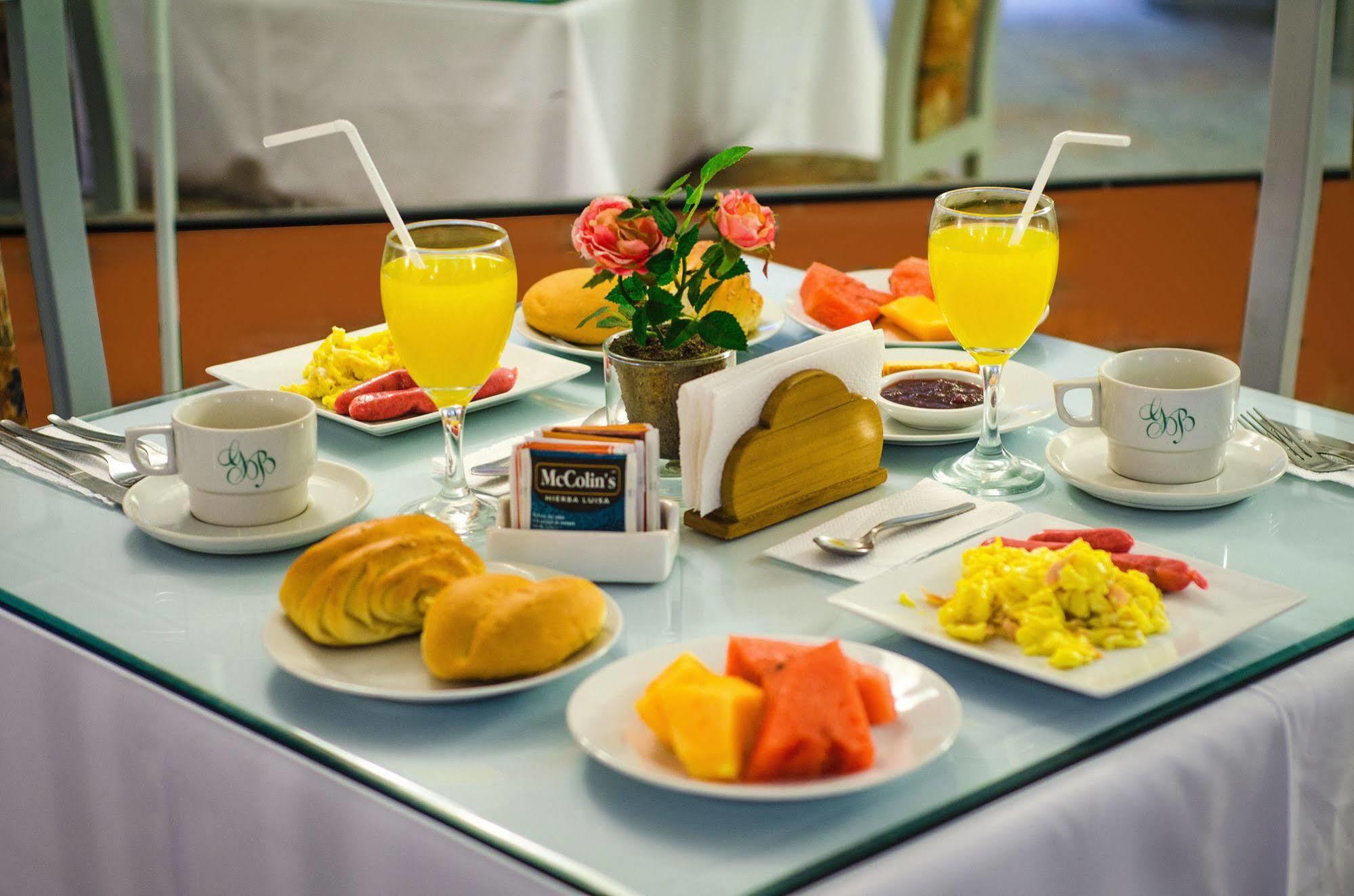 Gran Bolivar Hotel - Trujillo, Peru מראה חיצוני תמונה