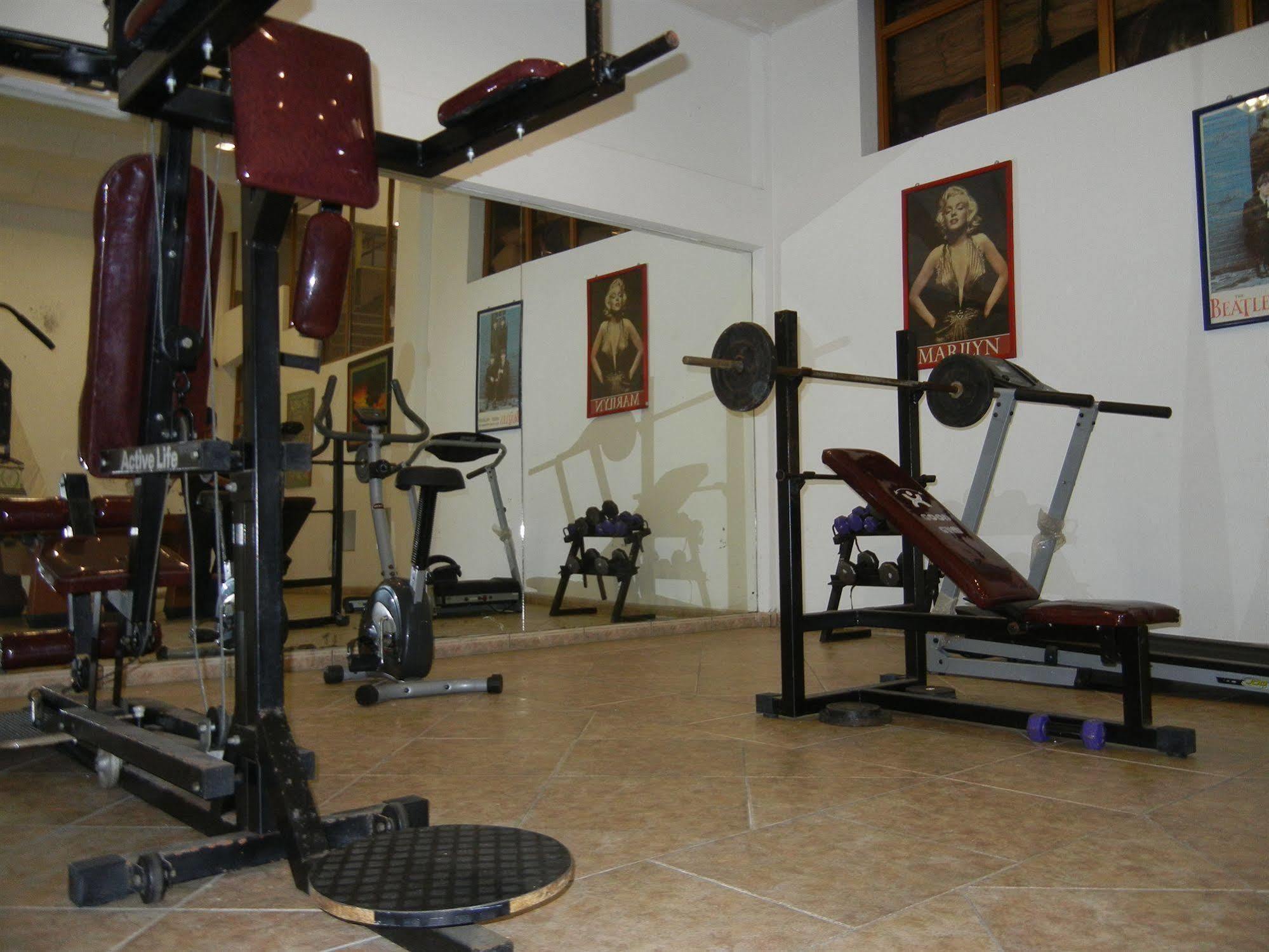 Gran Bolivar Hotel - Trujillo, Peru מראה חיצוני תמונה
