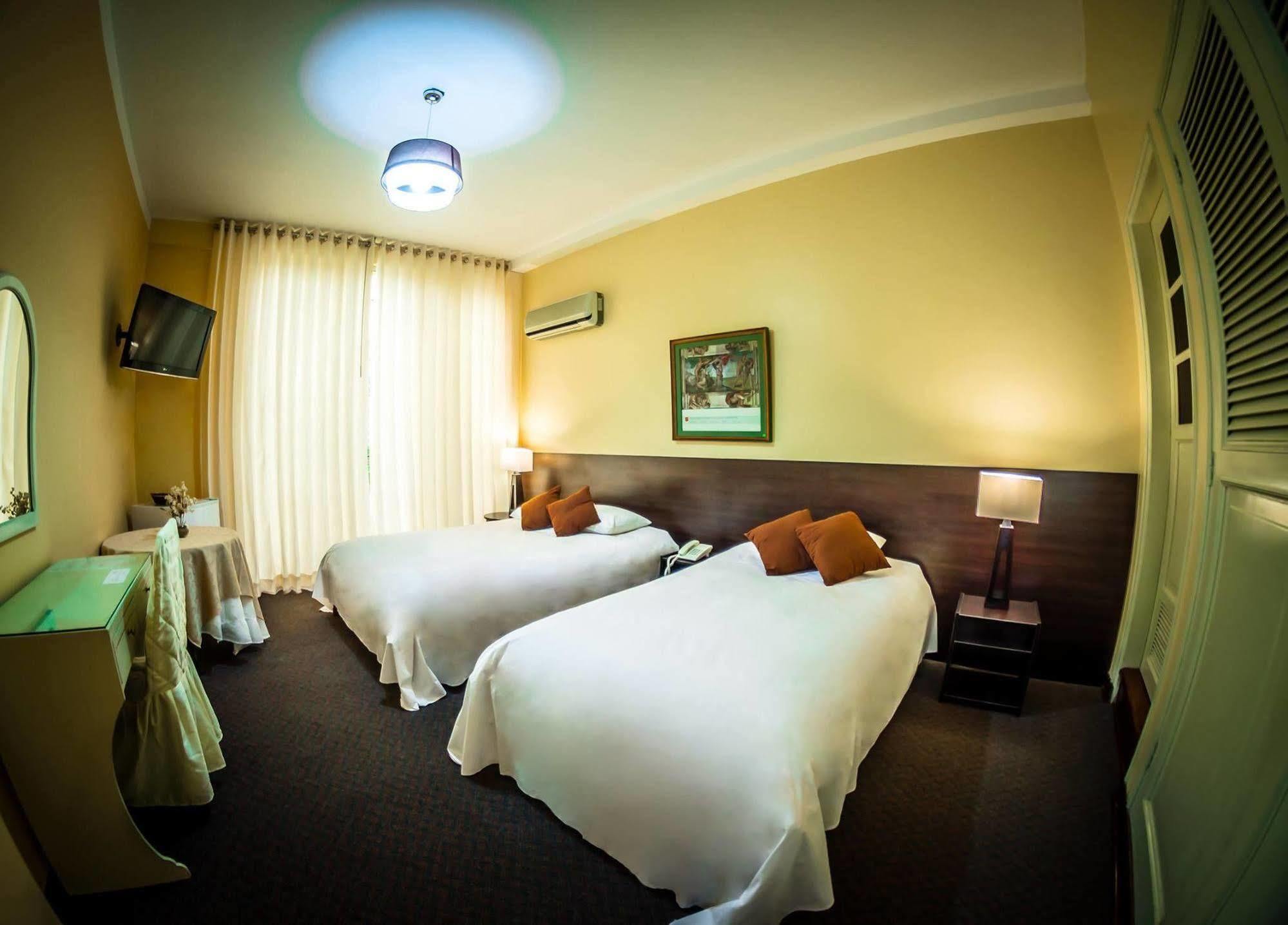 Gran Bolivar Hotel - Trujillo, Peru מראה חיצוני תמונה